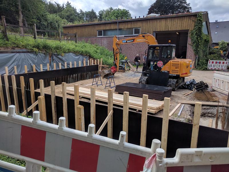Die Baustelle des zukünftigen Wasch- und Betankungsplatzes