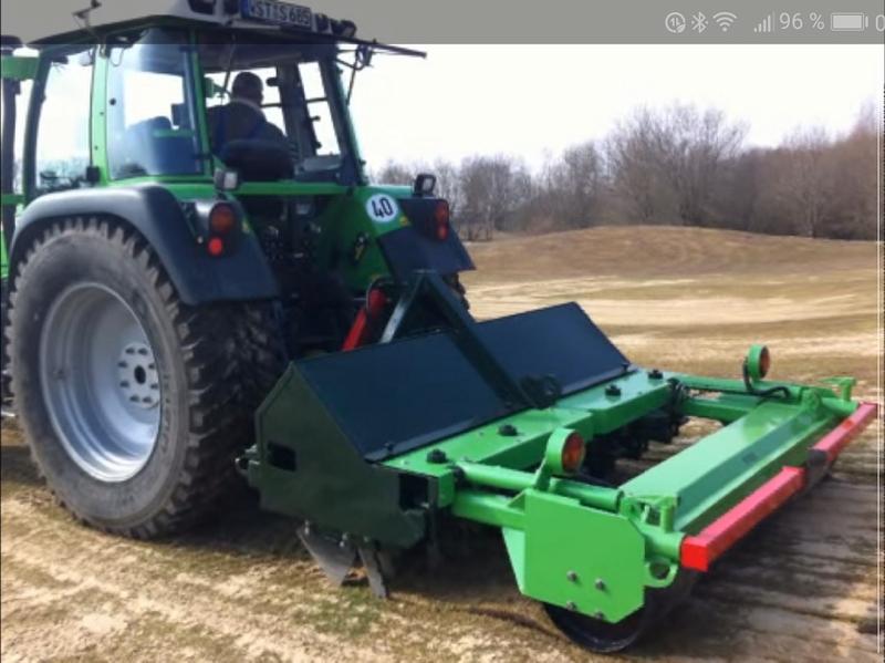 Tiefenlockern der Fairways bis zu 50 cm Tiefe