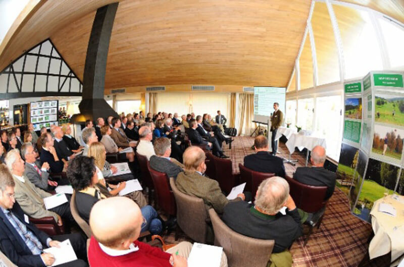 120 Teilnehmer folgten der Tagung Golf und Natur am 23. Oktober 2010 im Golf Club Hubbelrath.